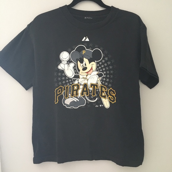 Vintage Mickey T-Shirt 🏴‍☠️ - Picture 6 of 6